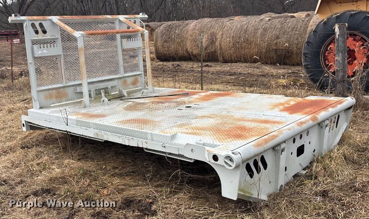 image for item OE9319 Flatbed