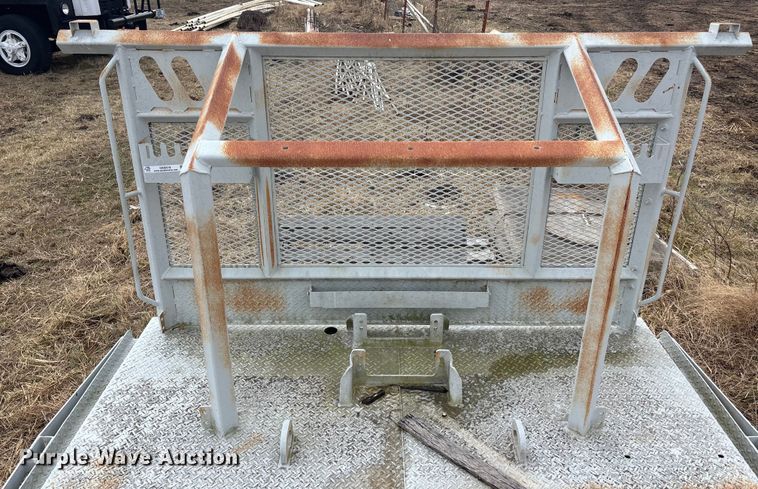 image for item OE9319 Flatbed