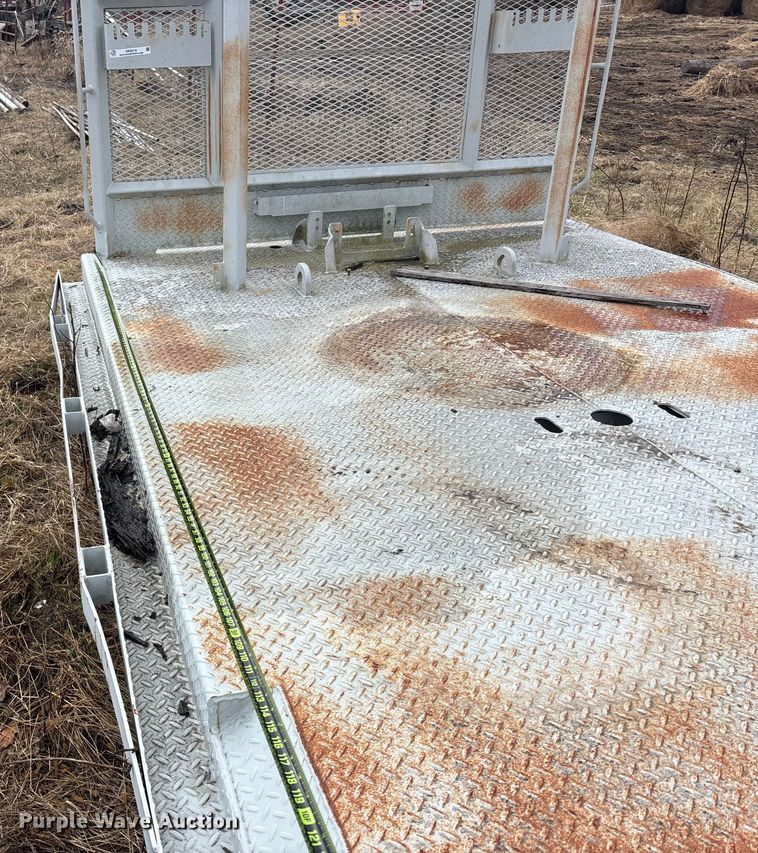 image for item OE9319 Flatbed