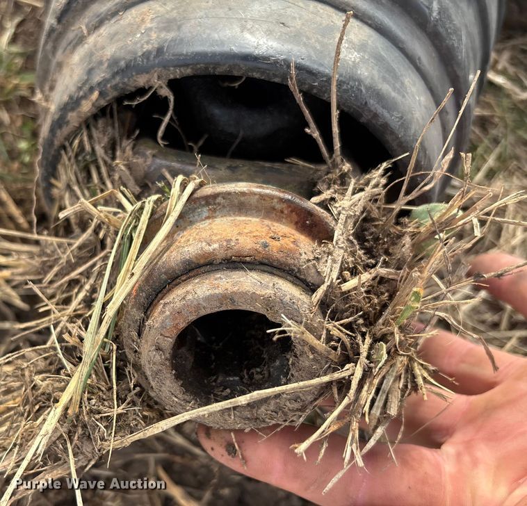 image for item OE9323 Rhino X165 batwing finish mower