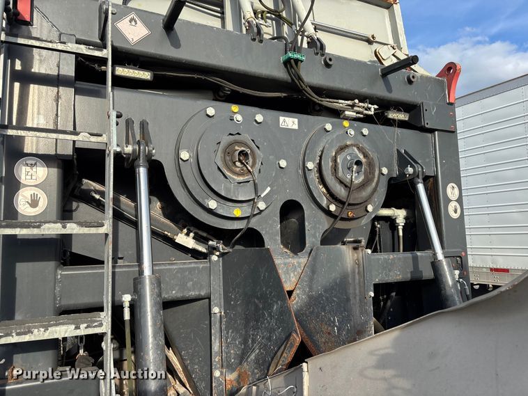 image for item YA1279 2019 Komtech Crambo 6000 ec shredder