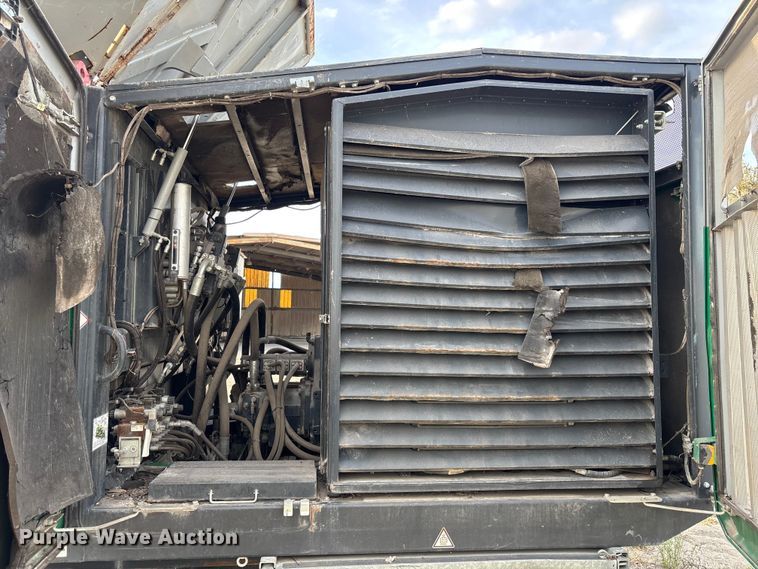 image for item YA1279 2019 Komtech Crambo 6000 ec shredder