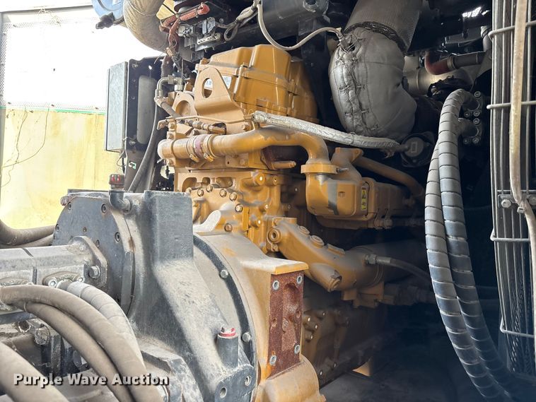 image for item YA1279 2019 Komtech Crambo 6000 ec shredder