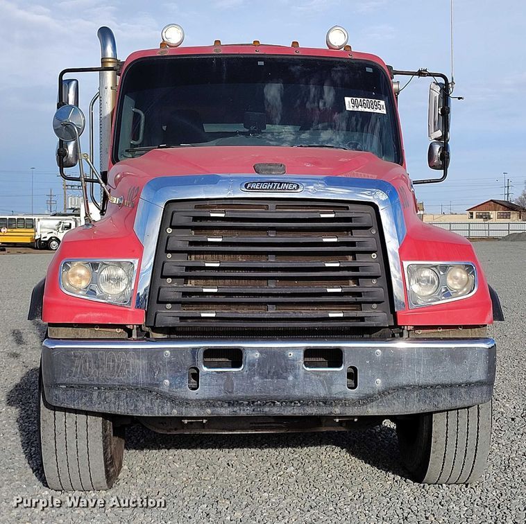 image for item YA1430 2012 Freightliner 114SD dump truck