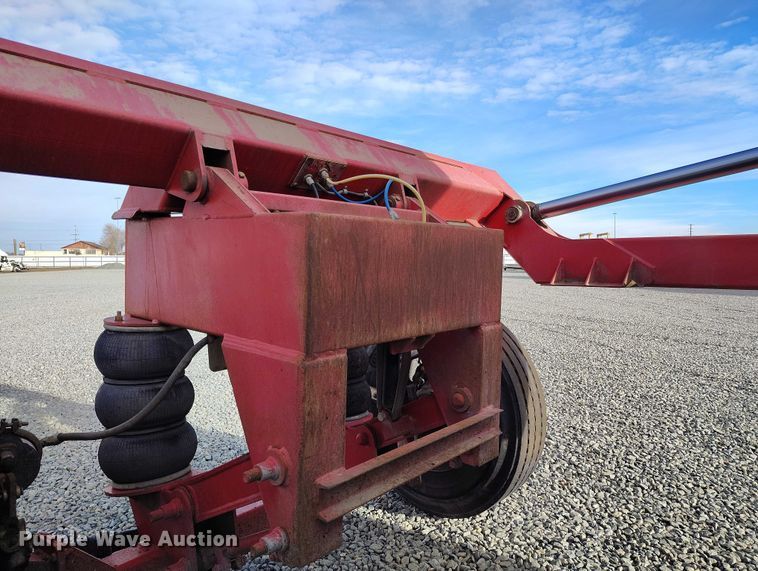 image for item YA1430 2012 Freightliner 114SD dump truck