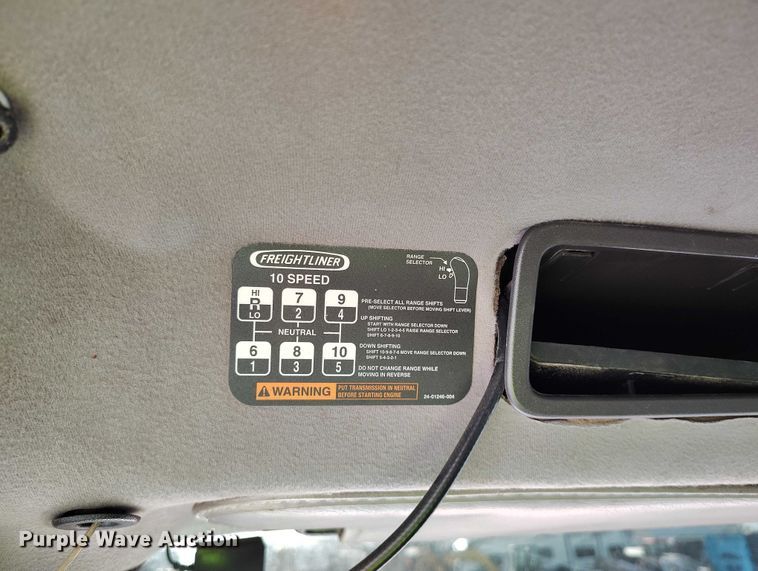 image for item YA1430 2012 Freightliner 114SD dump truck