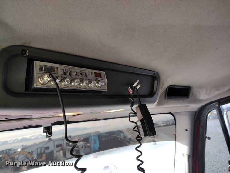 image for item YA1430 2012 Freightliner 114SD dump truck