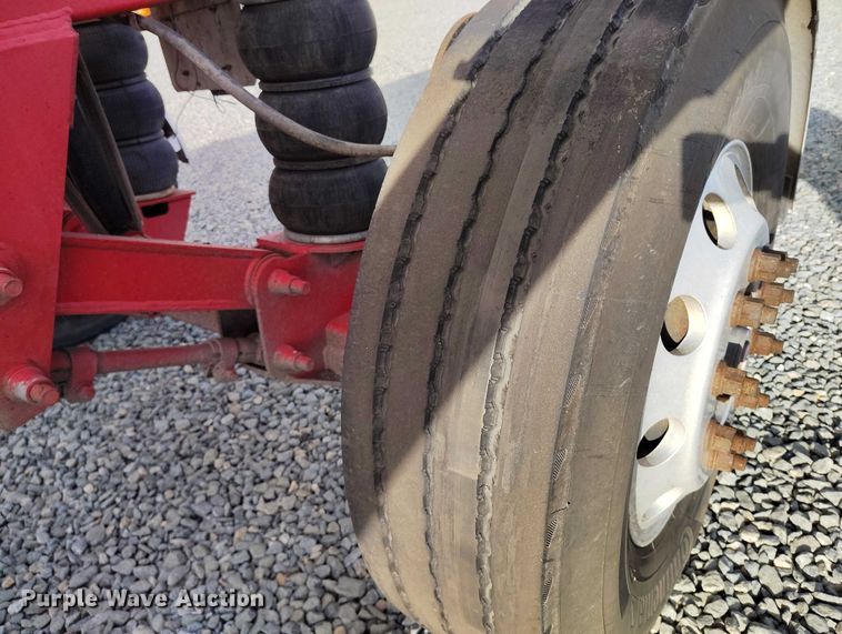 image for item YA1430 2012 Freightliner 114SD dump truck