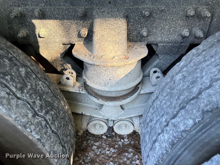 image for item YA1458 2025 Kenworth T880 dump truck