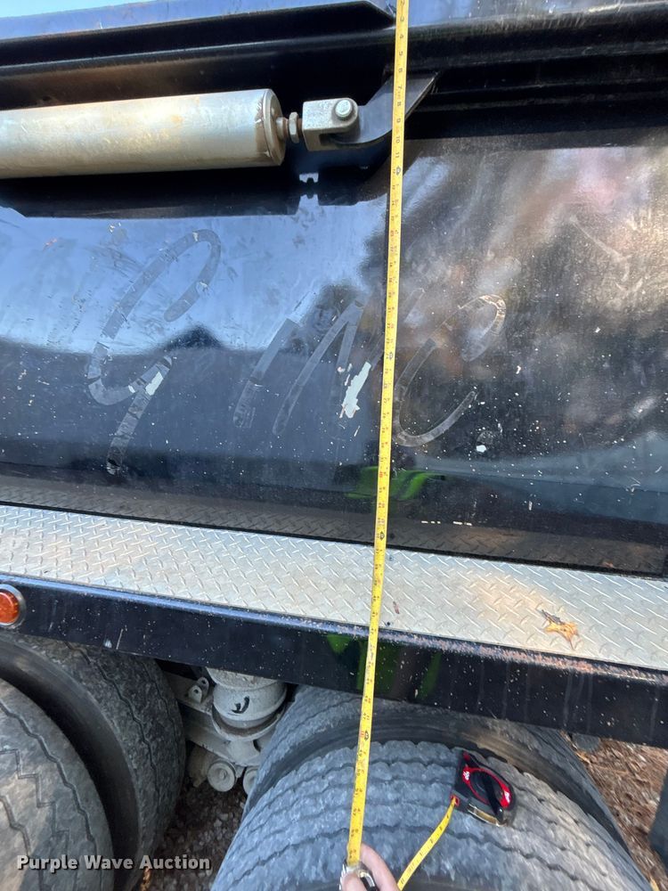 image for item YA1458 2025 Kenworth T880 dump truck