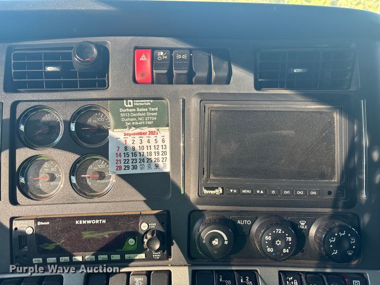 image for item YA1458 2025 Kenworth T880 dump truck