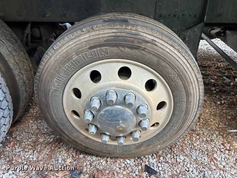 image for item YA1458 2025 Kenworth T880 dump truck