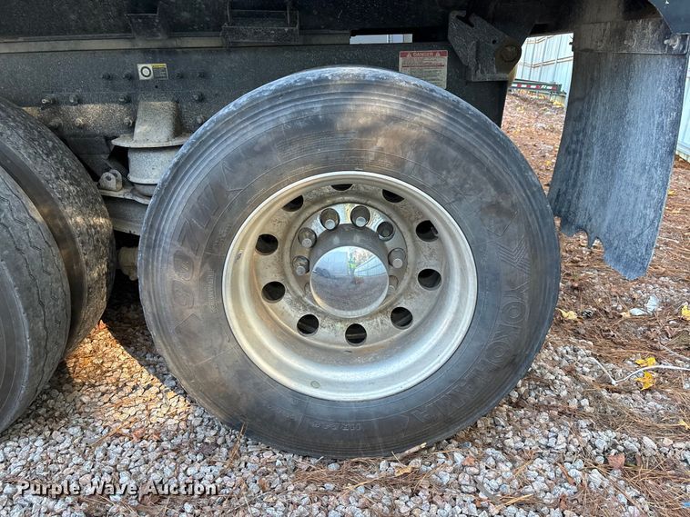 image for item YA1458 2025 Kenworth T880 dump truck