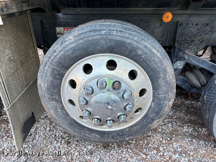 image for item YA1458 2025 Kenworth T880 dump truck