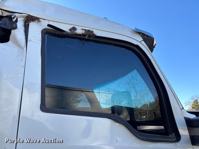 image for item YA1458 2025 Kenworth T880 dump truck