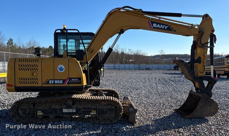 image for item YA1489 2021 Sany SY95C excavator