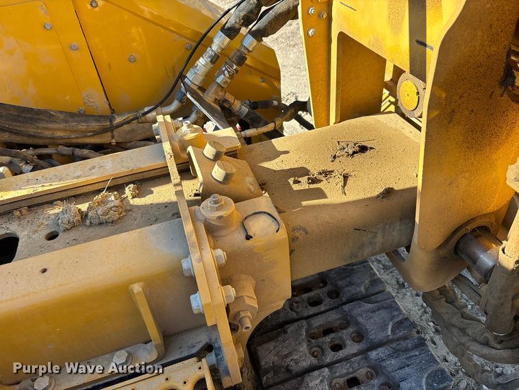 image for item YA1493 2023 Vermeer PD10R pile driver