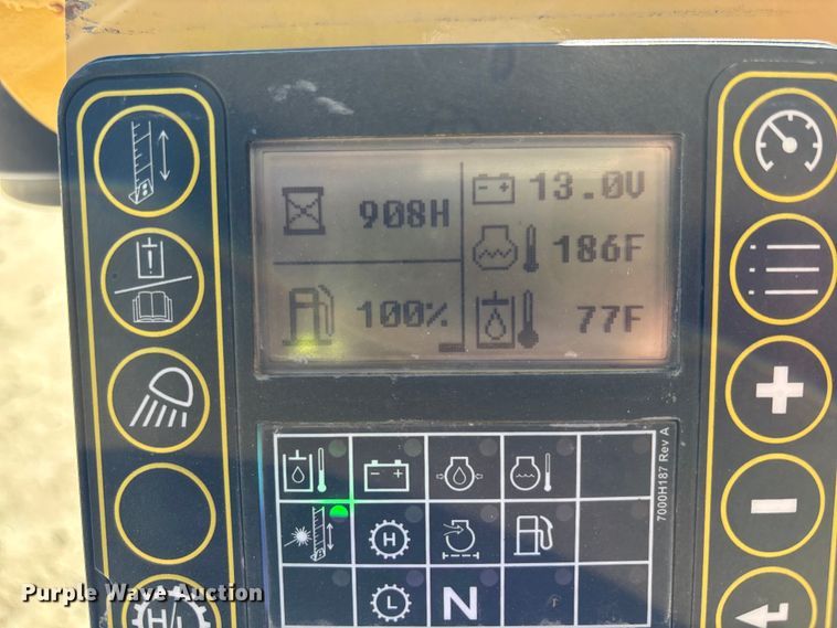 image for item YA1493 2023 Vermeer PD10R pile driver