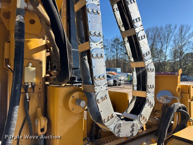 image for item YA1493 2023 Vermeer PD10R pile driver