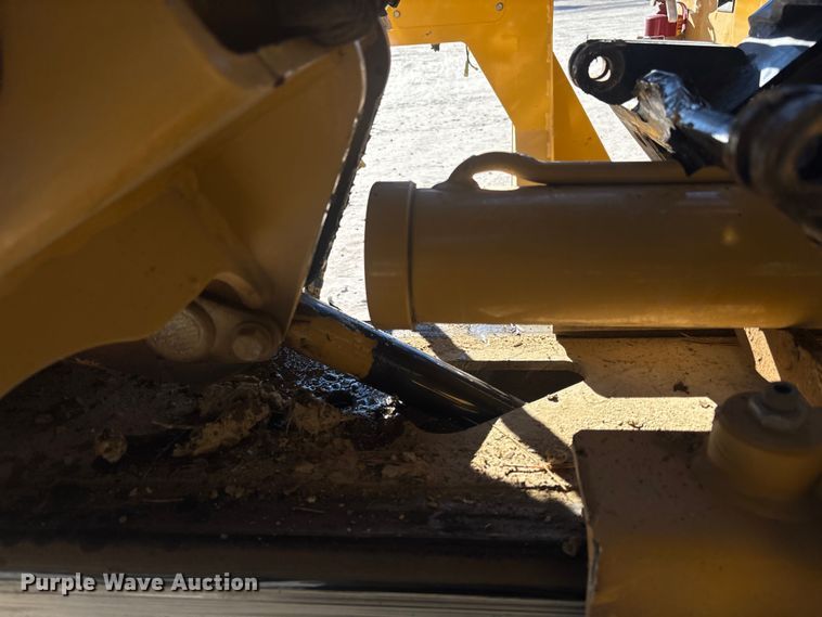 image for item YA1493 2023 Vermeer PD10R pile driver