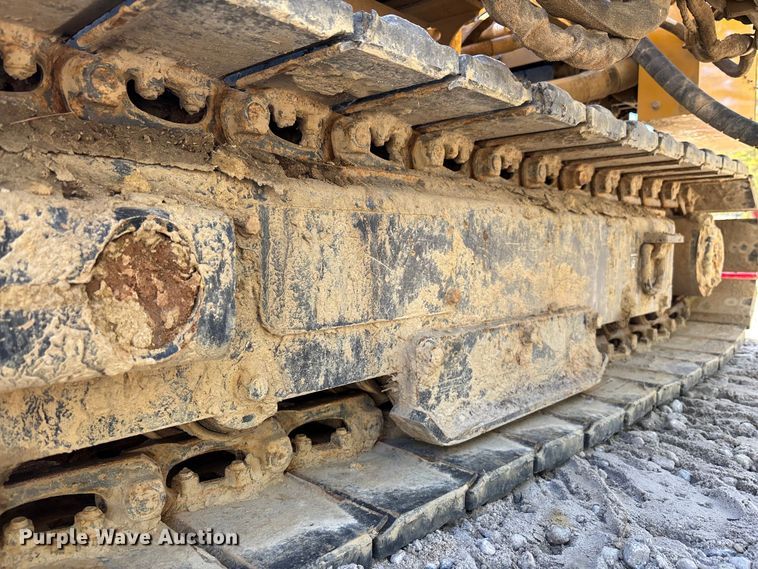 image for item YA1493 2023 Vermeer PD10R pile driver