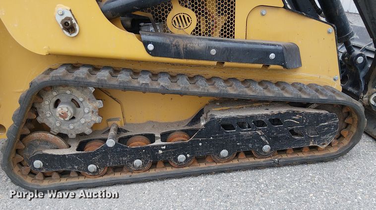 image for item YA1546 2024 Vermeer S925TX compact utility loader