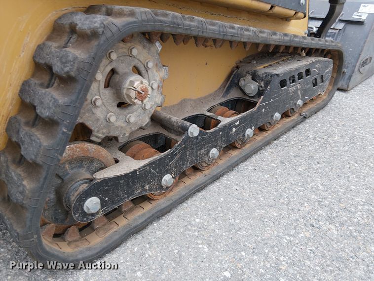 image for item YA1546 2024 Vermeer S925TX compact utility loader