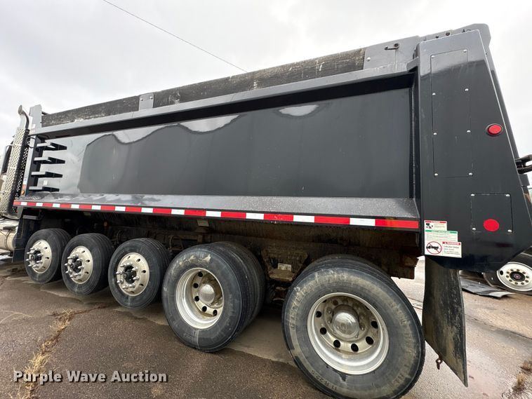 image for item YA1714 2022 Kenworth T880 dump truck