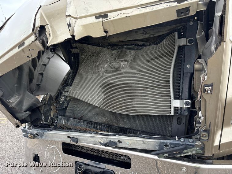 image for item YA1714 2022 Kenworth T880 dump truck