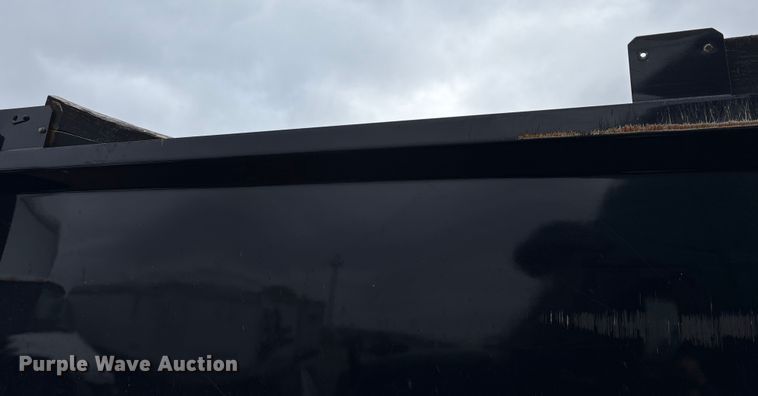 image for item YA1714 2022 Kenworth T880 dump truck