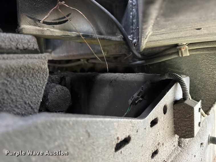 image for item YA1714 2022 Kenworth T880 dump truck