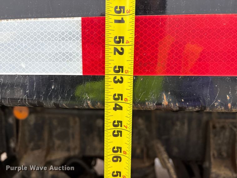 image for item YA1714 2022 Kenworth T880 dump truck