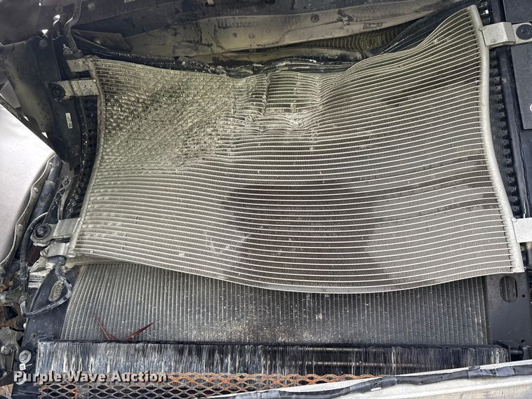 image for item YA1714 2022 Kenworth T880 dump truck