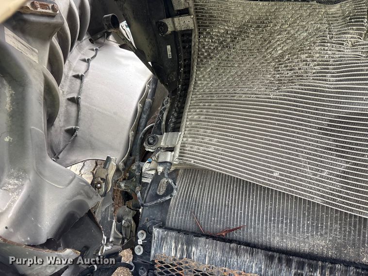 image for item YA1714 2022 Kenworth T880 dump truck