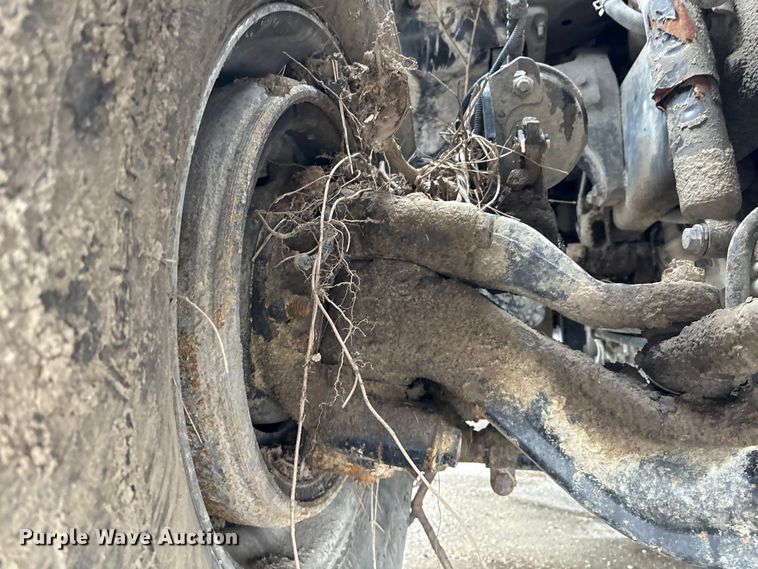 image for item YA1714 2022 Kenworth T880 dump truck