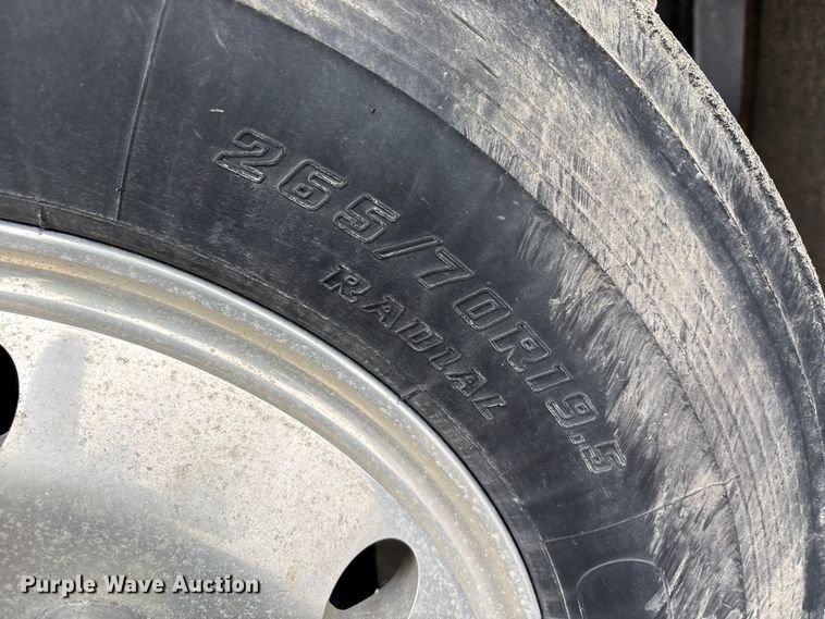 image for item YA1714 2022 Kenworth T880 dump truck