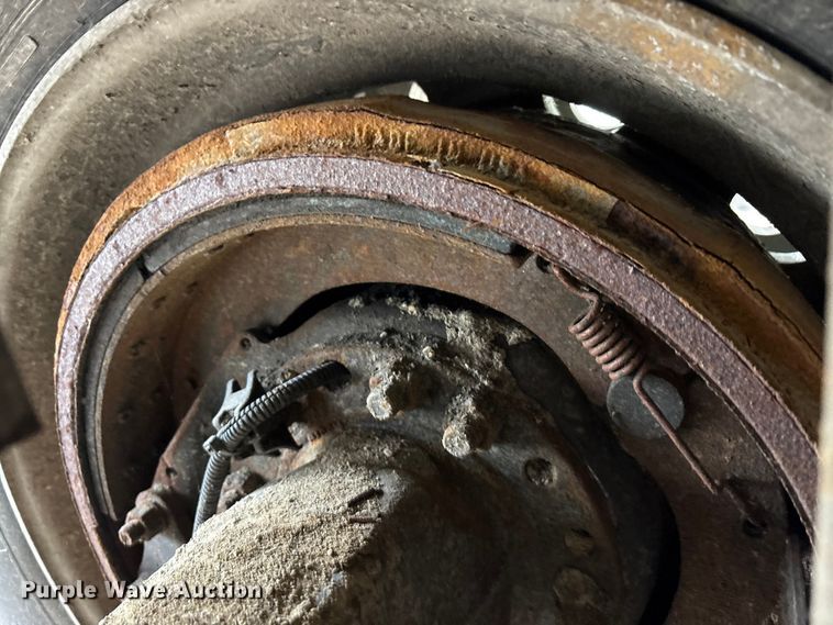 image for item YA1714 2022 Kenworth T880 dump truck