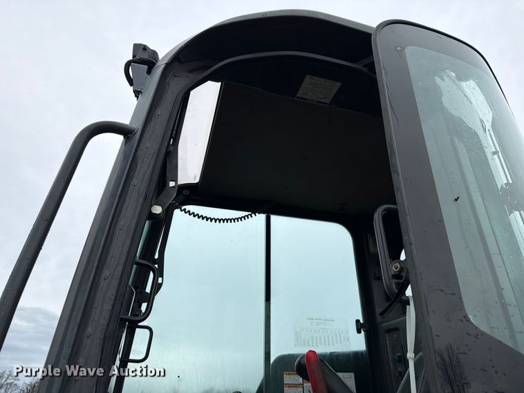 image for item YA1844 2012 Case CX50B mini excavator