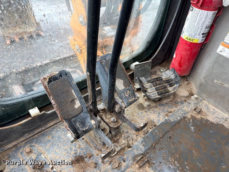 image for item YA1844 2012 Case CX50B mini excavator