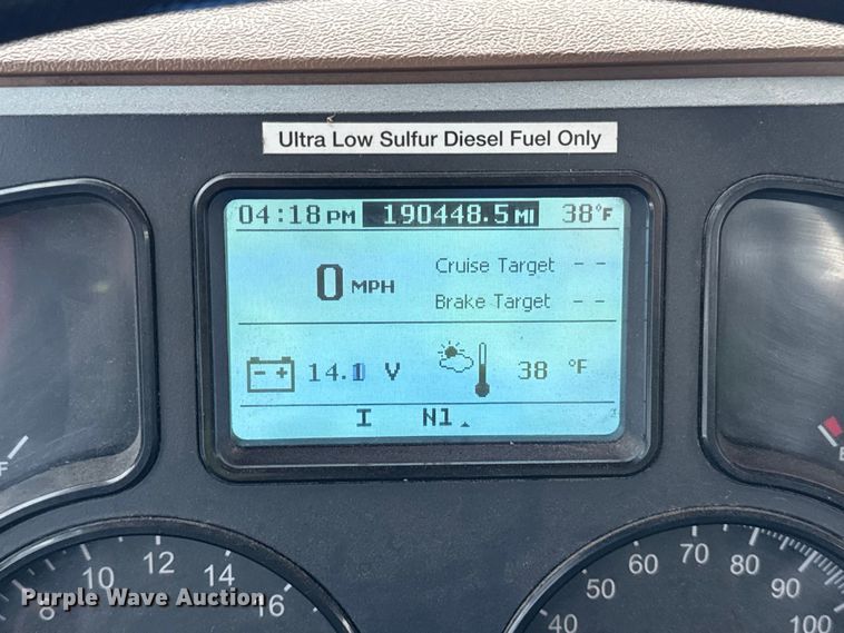 image for item YA1878 2017 Mack GU713 crane truck