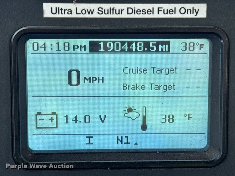 image for item YA1878 2017 Mack GU713 crane truck