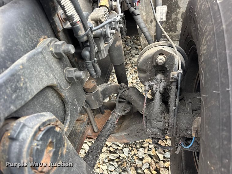 image for item YA1878 2017 Mack GU713 crane truck