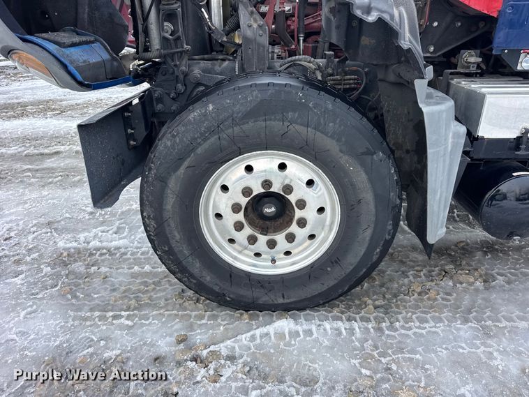 image for item YA1878 2017 Mack GU713 crane truck