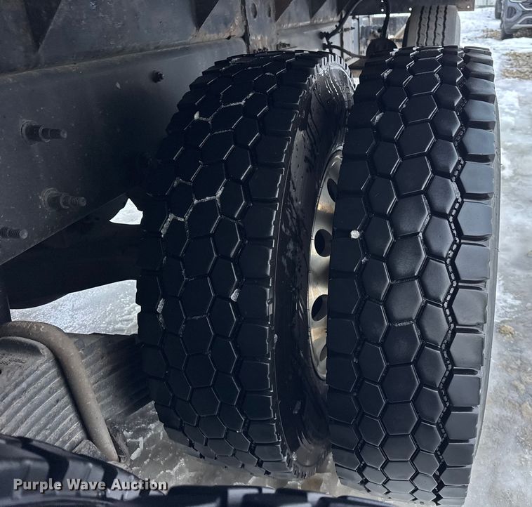 image for item YA1878 2017 Mack GU713 crane truck