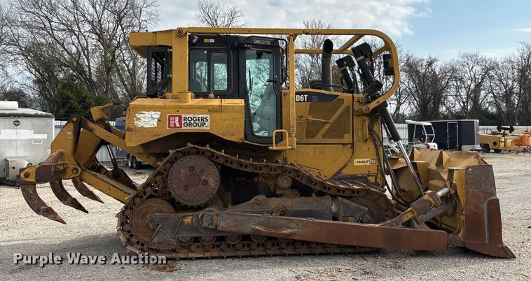 image for item YA1951 2012 Caterpillar D6T dozer