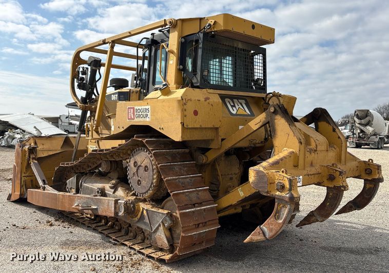 image for item YA1951 2012 Caterpillar D6T dozer