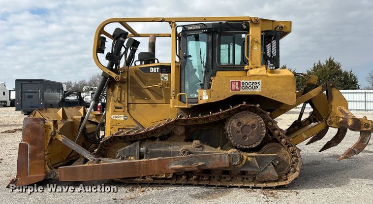 image for item YA1951 2012 Caterpillar D6T dozer
