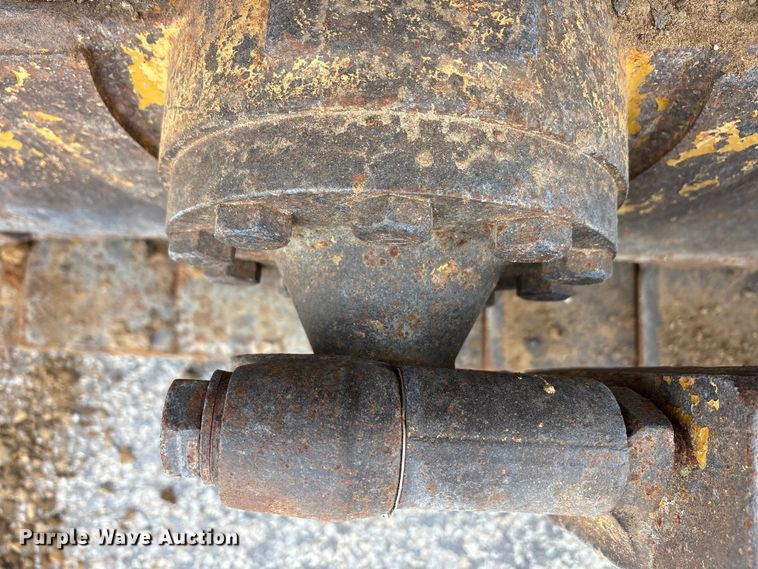 image for item YA1951 2012 Caterpillar D6T dozer