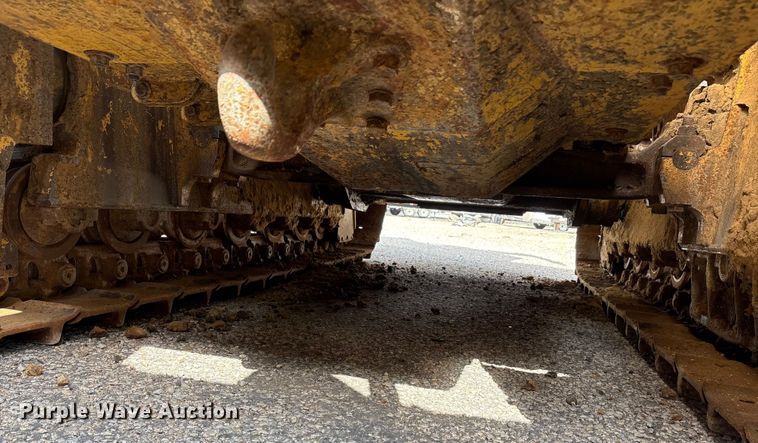 image for item YA1951 2012 Caterpillar D6T dozer
