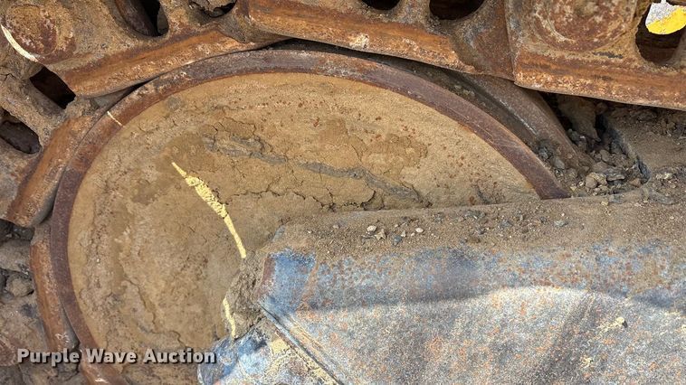 image for item YA1951 2012 Caterpillar D6T dozer